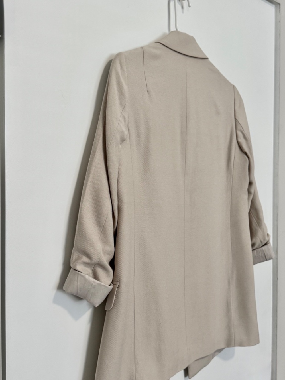 ALLSAINTS beige/light tan Blazer, size 4 - Picture 7 of 11